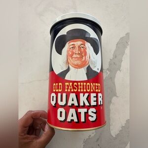 NWT LIMITED EDITION Quaker Oats Old Fashioned Tin